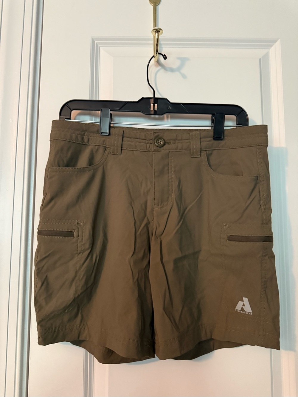 Eddie Bauer Olive Green Outdoor Hybrid Shorts
